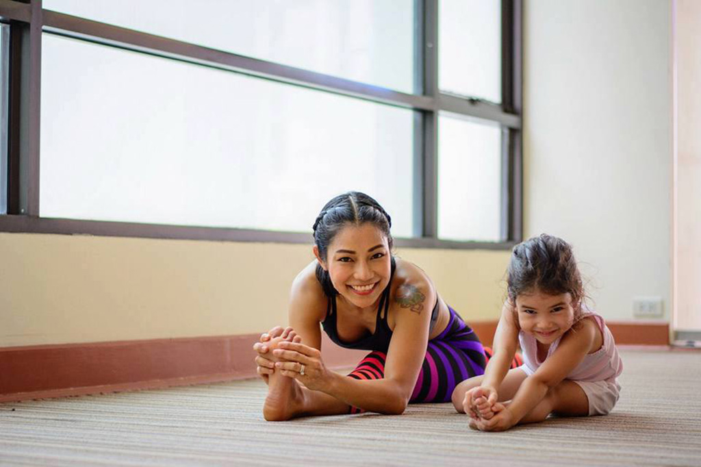 Yoga Bangkok Siriwan Apperley Yoga and Fitness Therapy Post pregnancy specialist